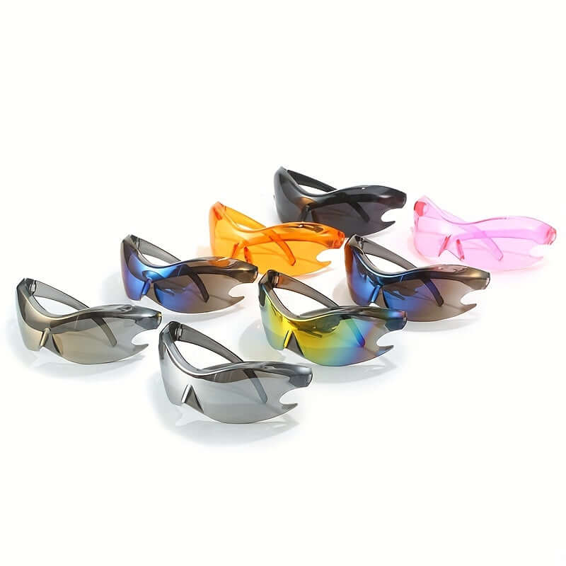 Trendy Y2K oversized one-piece sunglasses in various colors, featuring gradient lenses and a durable polycarbonate frame.