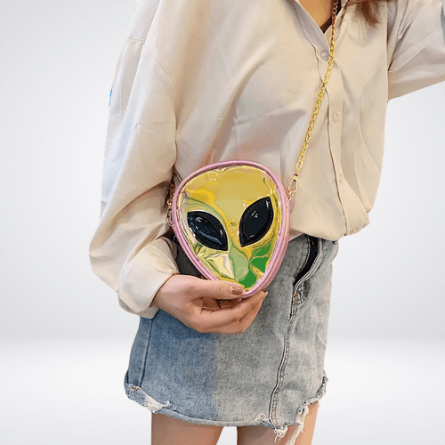 alien purse
